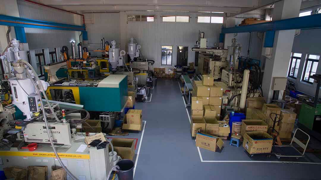 POM製程機台與工廠內部動線